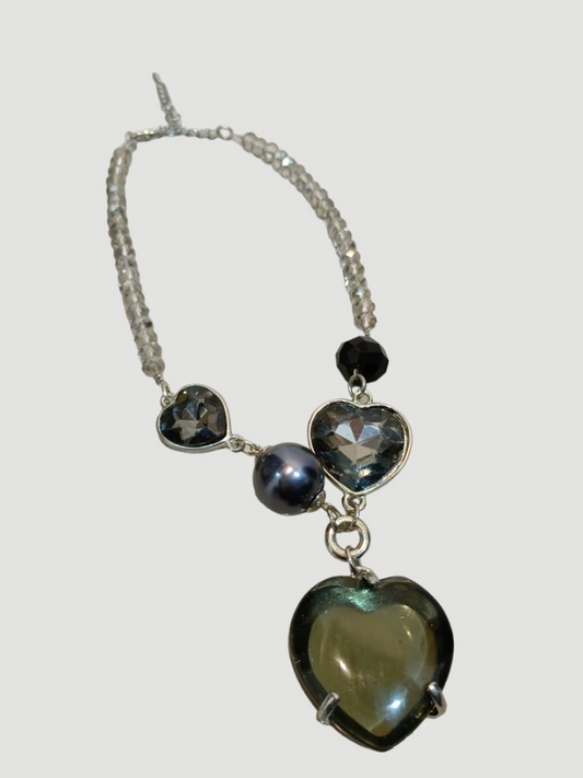 Ina B. Designs Elegant Synthetic Quartz Crystals with Intricate Fashionable Necklace